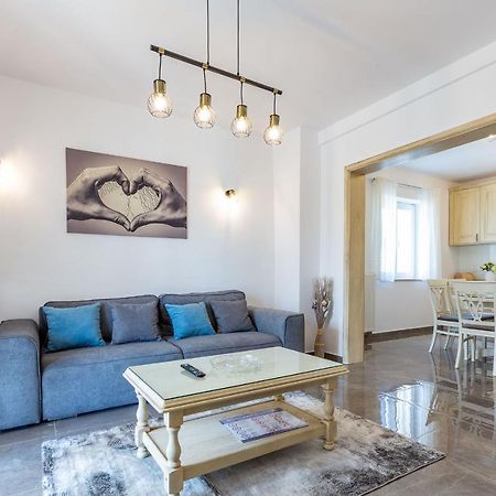 Mp Luxury Holiday Home With Swimming Pool Zadar Exterior foto